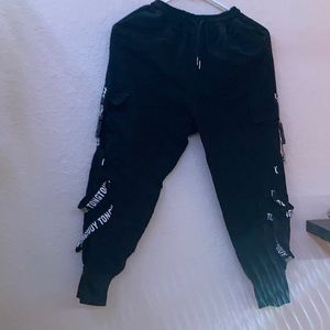 Style Cargo Joggers